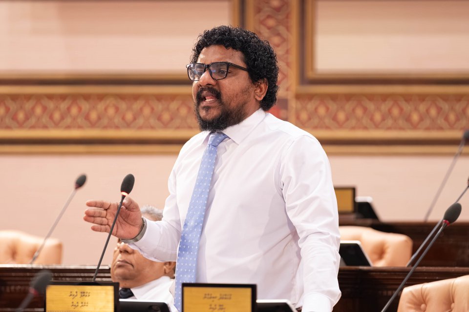 ރިސޯޓުތަކަށް ލިބޭ އާމްދަނީގެ 40 އިންސައްތަ މާރުކުރާ އިސްލާހު މަޖިލީހުން ބޭރުކޮށްލައިފި