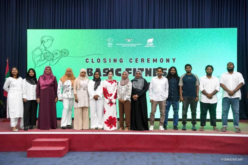 ފިޓްނަސް އިންސްޓްރަކްޓާސްގެ ފުރަތަމަ ކޯސް އއ. އުކުޅަހުގައި