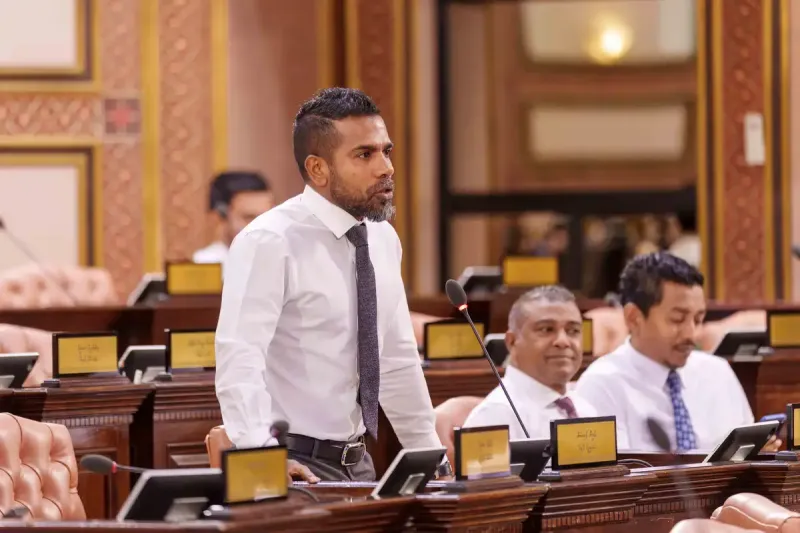 މި ސަރުކާރުން ބިލުތަކަށް އިސްލާހު ގެނައުން ކުޅިވަރަކަށް ހަދައިފި، ގާނޫނުގައި އޮތް ގޮތަށް ބިލަށް އިސްލާހު ފޮނުވޭއިރު ވެސް ނޭނގޭ: އަމީން