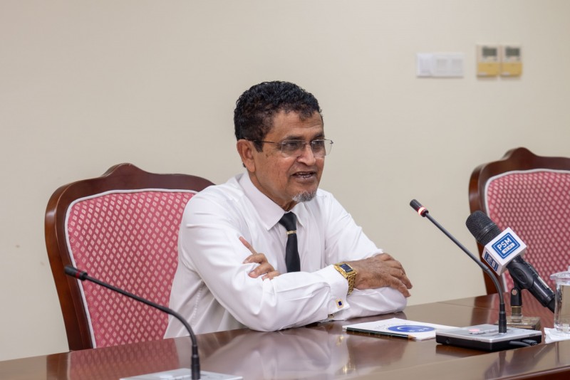 ދެން ވެސް މައުލޫމާތު ނުލިބިއްޖެ ހާލަތެއްގައި ނޫނީ އާންމު އަޑުއެހުމެއް ނުބާއްވާނަން: ޢަޒީ