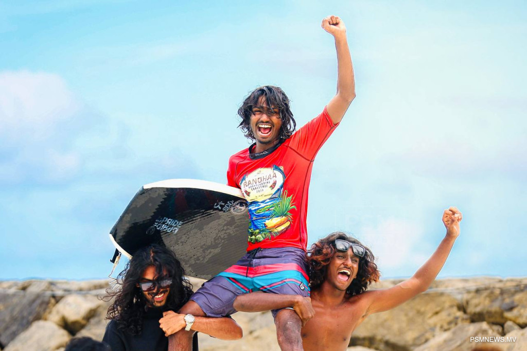 ރަންދާ ބޮޑީބޯޑިން ޗެލެންޖުގެ ތާރީޚީ ޗެމްޕިއަނަކަށް އަޝްރަފް