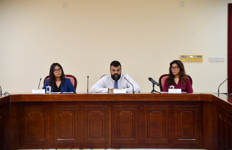 ޓެކްސް ދައްކާތޯ ބެލުމުގެ ޒިންމާ ދިވެހި ޓްރެވެލް އެޖެންޓުންގެ ބޮލުގައި ނޭޅުވޭނެ: މަޓާޓޯ