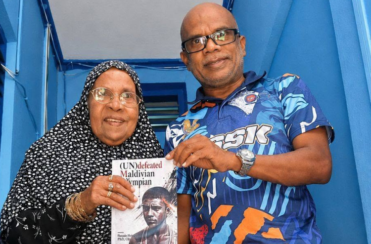 ކުޑަހުސެން ލިޔުއްވި ތިން ފޮތެއް ނެރެފި