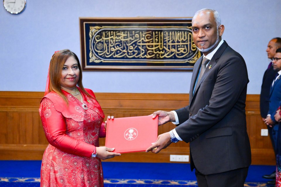 އިނގިރޭސިވިލާތުުގެ ސަފީރަކަށް ޖަމީލާ އައްޔަން ކުރައްވައިފި