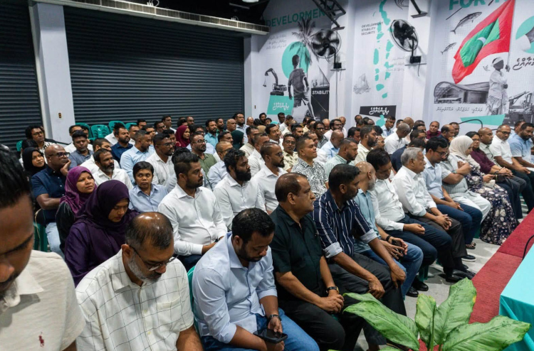 ޕީއެންސީގެ އެތެރޭގެ މަގާމުތަކަށް ހުޅުވާލަނީ
