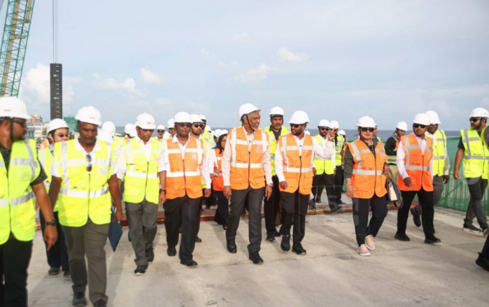 ތިލަމާލެ ބުރިޖުން އެނގެނީ މަޝްރޫޢުތައް އަވަސްކުރަން އިސްކަންދޭކަން: ރައީސް