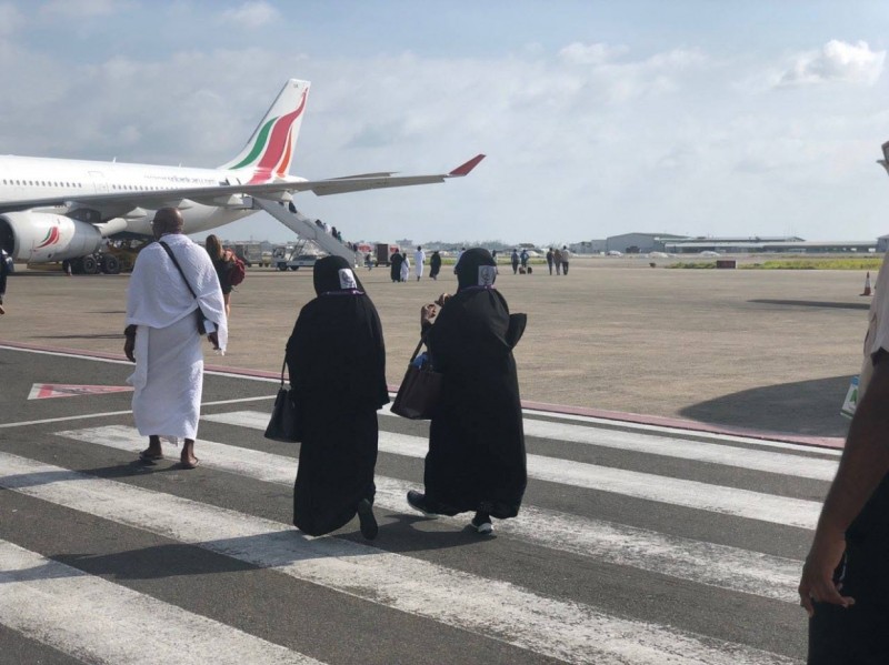 އަސްކޮއި އުމްރާ ގުރޫޕުން ލަނޑު ދިން ބަޔަކަށް ދޮޅު ލައްކަ ރުފިޔާ ދޭން އަނެއްކާވެސް ހުކުމެއް