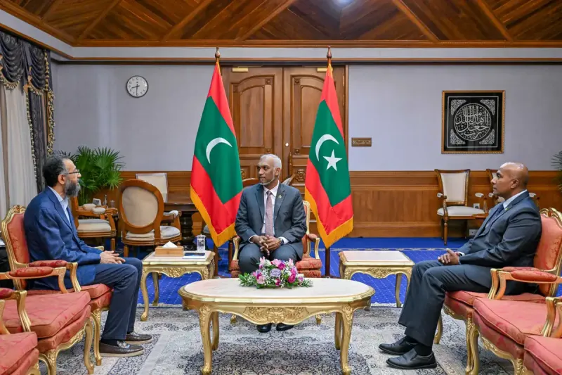 ހަލާލު ފަތުރުވެރިކަން ފުޅާކުރުމާ ގުޅޭގޮތުން އިސްލާމިކް ޗެމްބަރ އޮފް ކޮމަރސްގެ ސެކްރެޓަރީ ޖެނެރަލްއާ ރައީސް މަޝްވަރާކުރައްވައިފި
