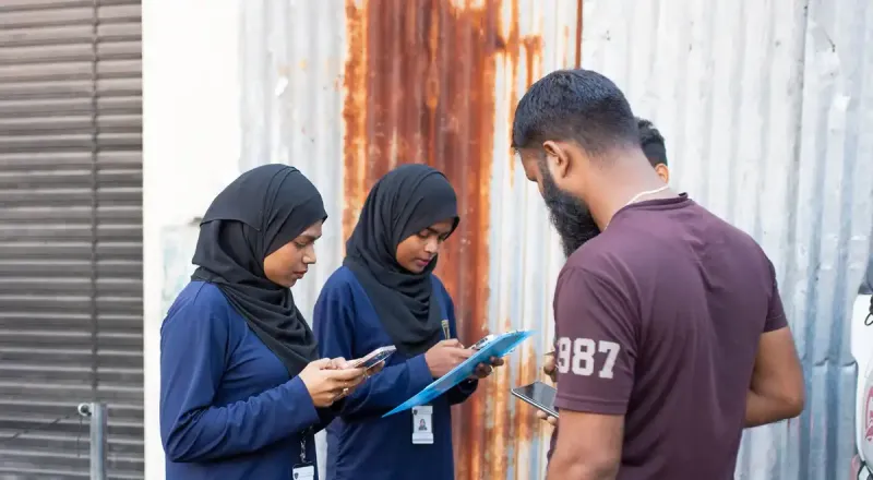 ގަވާއިދާ ހިލާފަށް މާލޭގައި ދިރިއުޅެމުން ދިޔަ 13 ބިދޭސީއަކު އިމިގްރޭޝަންގެ ބެލުމުގެ ދަށަށް ގެންގޮސްފި