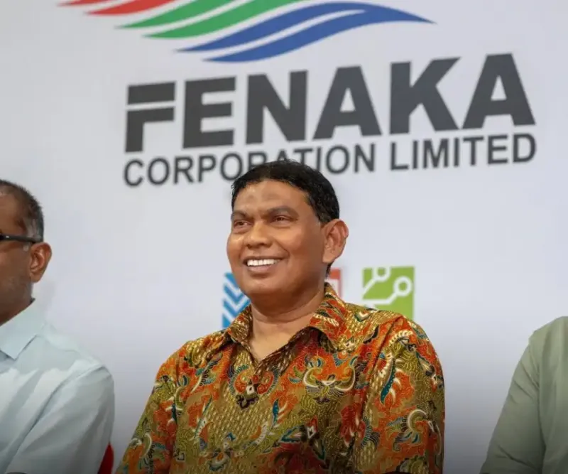 ޕީއެންސީއަށް ނިސްބަތްވުމަކީ ވަޒީފާ ހިމާޔަތް ކުރުމަށް ލިބޭ ބާރެއް ކަމަށް ބުނެ، ޕީއެންސީއަށް ސޮއިކުރަން މަޖުބޫރުކުރަނީ!
