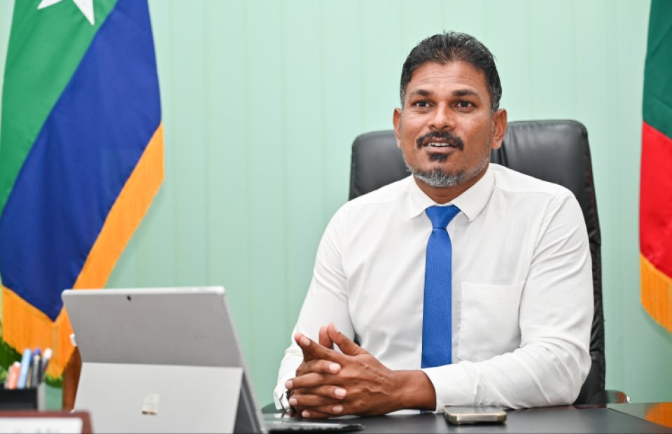 ތިނަދޫ މޭޔަރު ސައުދު އަލީގެ މައްޗަށް 2 ދައުވާއެއް އުފުލައިފި