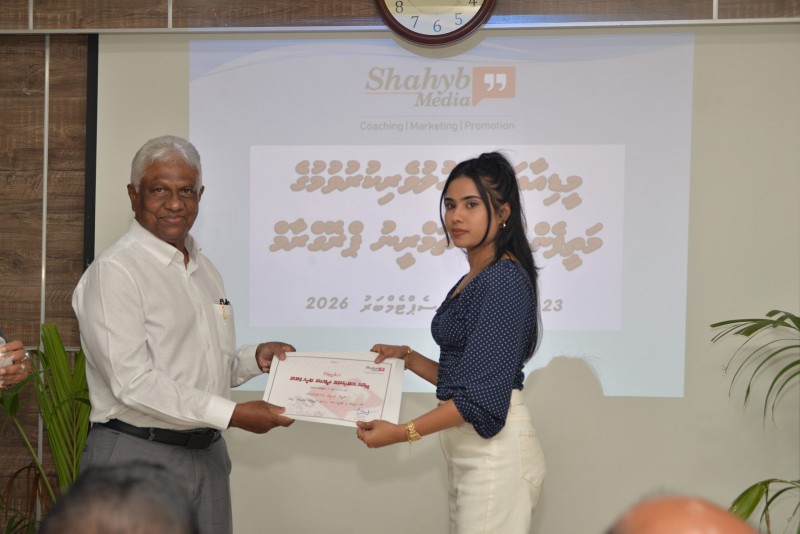 ޝަހީބު މީޑިއާގެ ތަމްރީނު ޕްރޮގްރާމް ނިންމައި 25 ބައިވެރިންނަށް ސެޓްފިކެޓް ދީފި