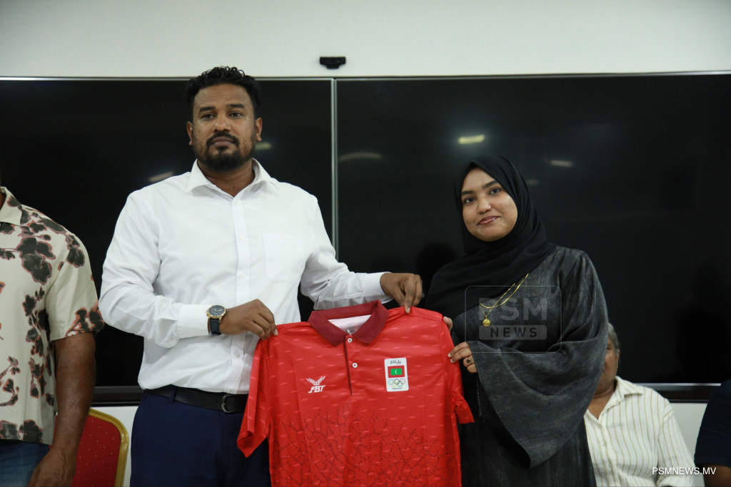 އަމާޒަކީ ކެޓަގަރީން ރަން މެޑައްޔެއް: ލައިސާ
