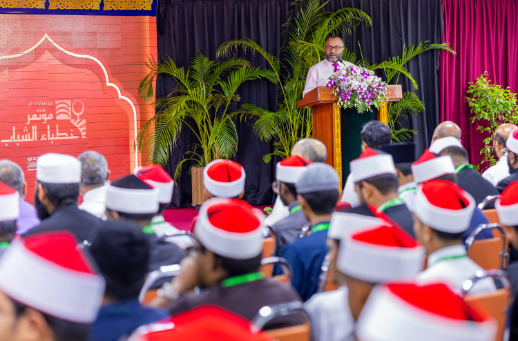 ޖަމާއަތް ބޮޑުވި ވަރަކަށް އިމާމުންގެ ކިޔެވުން ކުރުކުރަން ޖެހޭނެ: ޝަހީމް