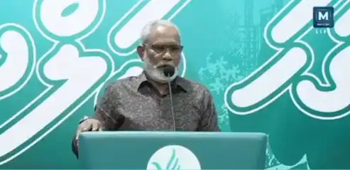 ޚަޒާންދާރުކަމުގައި ހުންނެވި ދުވަސްވަރު ޝައްކުކުރެވޭ މުއާމަލާތެއް ނުހިންގަން: އަދުރޭއަށް މުސްތަފާގެ ހޫނު ރައްދެއް