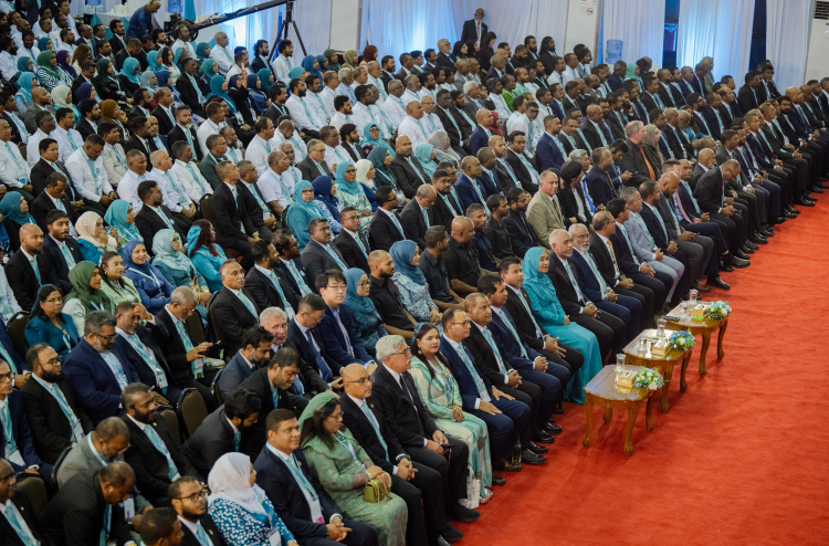 ރައީސް މުއިއްޒަށް 2028 ގެ ރިޔާސީ ޓިކެޓް ދޭން ޕީއެންސީގެ ކޮންގްރެސްގެ އިއްތިފާގުން ފާސްކޮށްފި