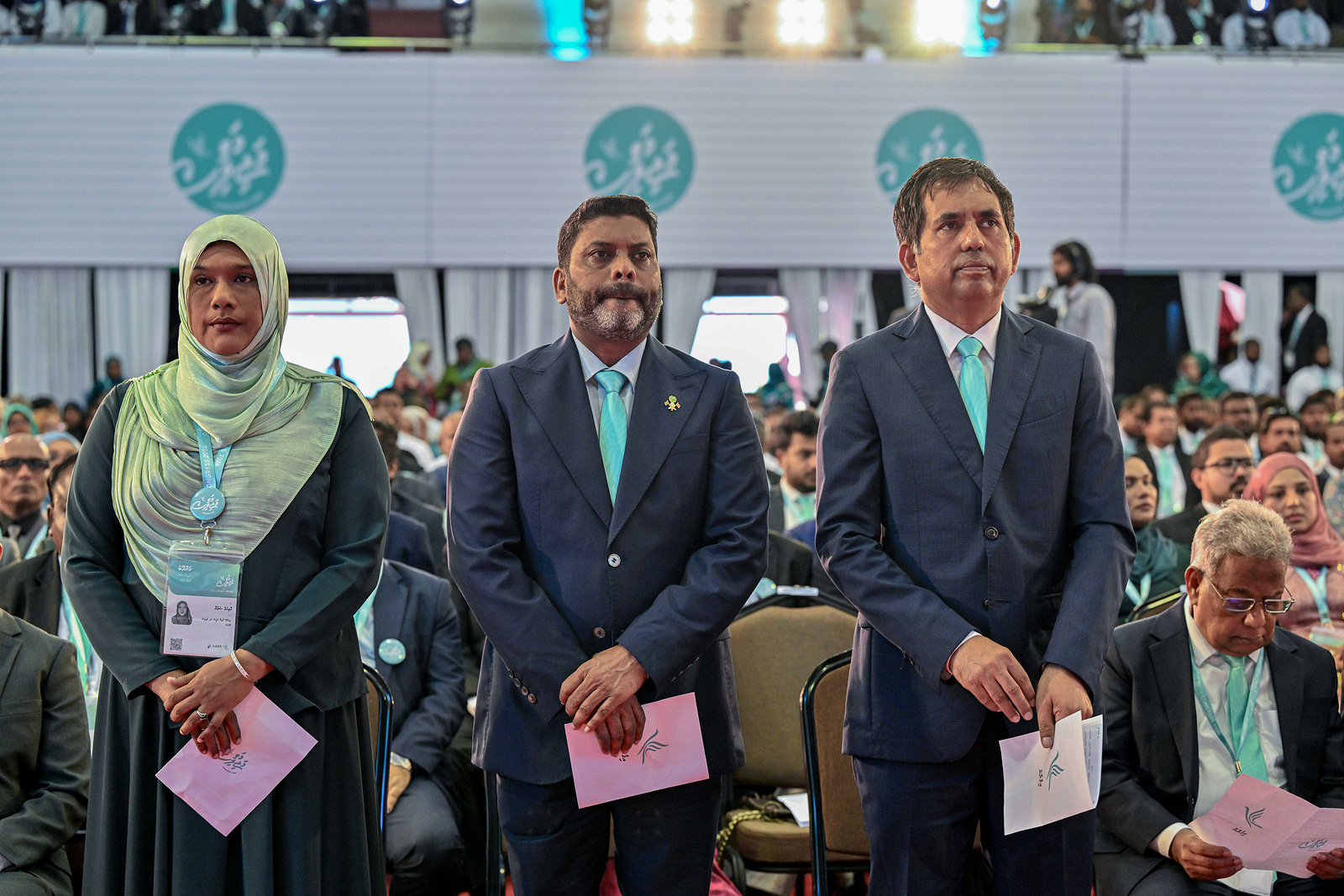 ޕީއެންސީގެ މަގާމުތަކަށް އިންތިޚާބުވި ބޭފުޅުން ހުވާކުރައްވައިފި