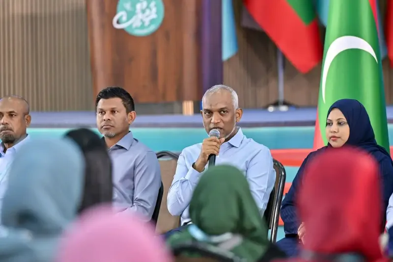 ސިޔާސީ މައިދާނުގައި އެއްވެސް އިމެއް 
ނެތް، ގައުމުގައި ހަމަނުޖެހުން އުފެއްދުމަށް ޒިންމާދާރުކަން ކުޑަ ގޮތެއްގައި ކަންކަން ކުރާތަން ފެނޭ: ރައީސް މުއިއްޒު