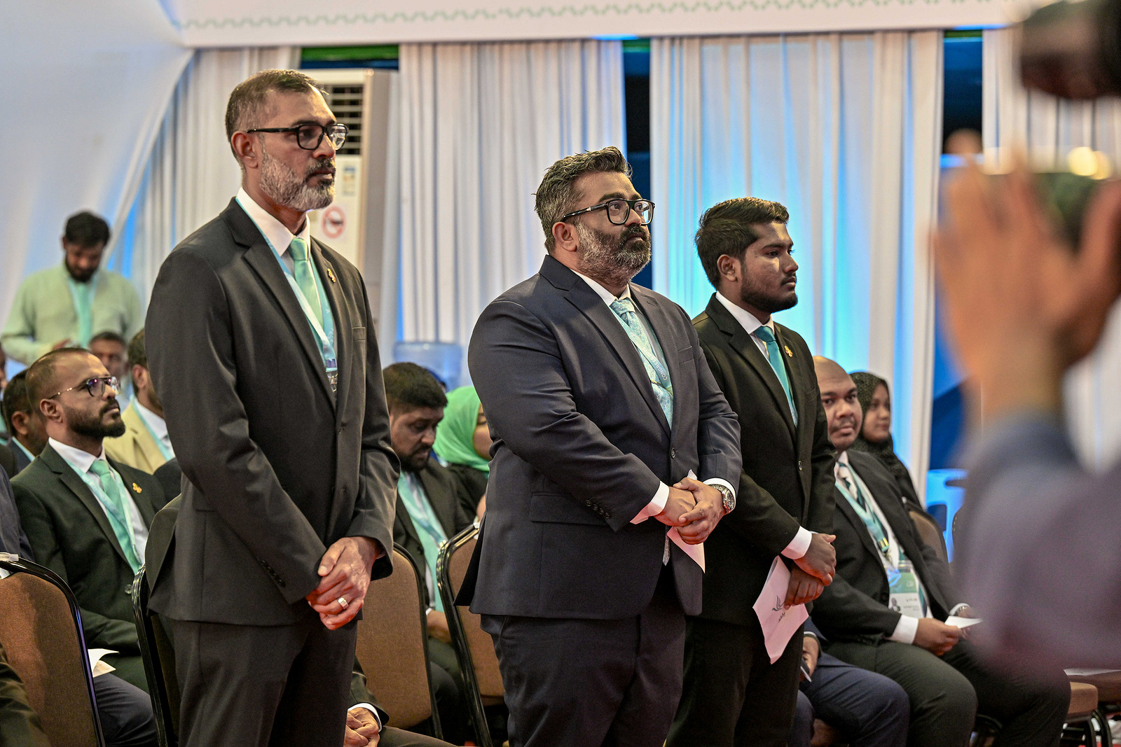 މިނިސްޓަރުން ހިމެނޭހެން 10 ބޭފުޅަކު ޕީއެންސީގެ ލީޑަޝިޕަށް ރައީސް އައްޔަނުކުރައްވައިފި