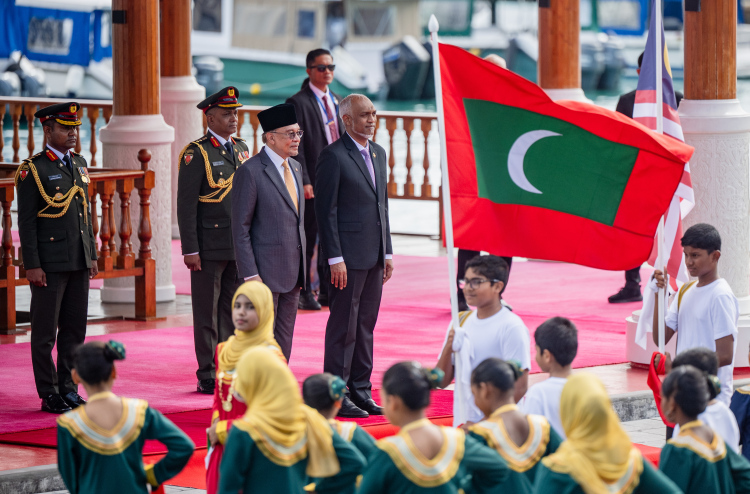 އަންވަރު އިބްރާހީމްގެ މެސެޖެއް: ޕީއެންސީގެ ސިޔާސަތު މެލޭޝިއާގެ "މަދާނީ" އާ އެއްގޮތް