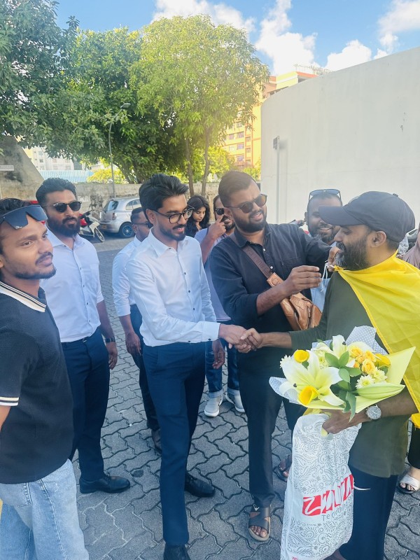 އެމްޑީޕީގެ މުޒާހަރާއާ ގުޅިގެން ހައްޔަރުކުރި އެކްޓިވިސްޓް ޝާމިން ދޫކޮށްލައިފި