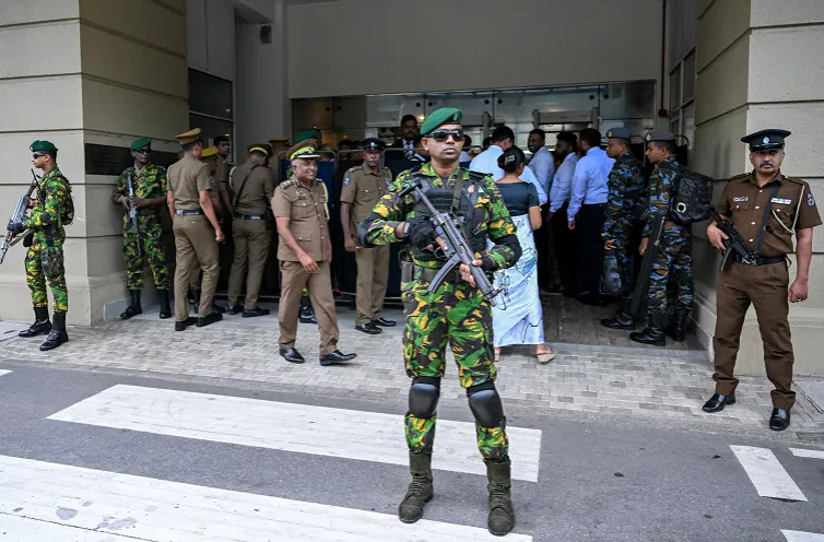 ސްރީލަންކާގެ އީސްޓާ ބޮމުގެ ހަމަލާއާ ގުޅިގެން 14 މީހެއްގެ މައްޗަށް ކުށް ސާބިތުވެއްޖެ