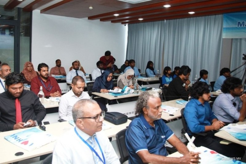 ނޫ އިޤްތިޞާދުގެ ދެމެހެއްޓެނިވިކަމަށް ޗައިނާގެ އެހީގައި ތަމްރީނެއް