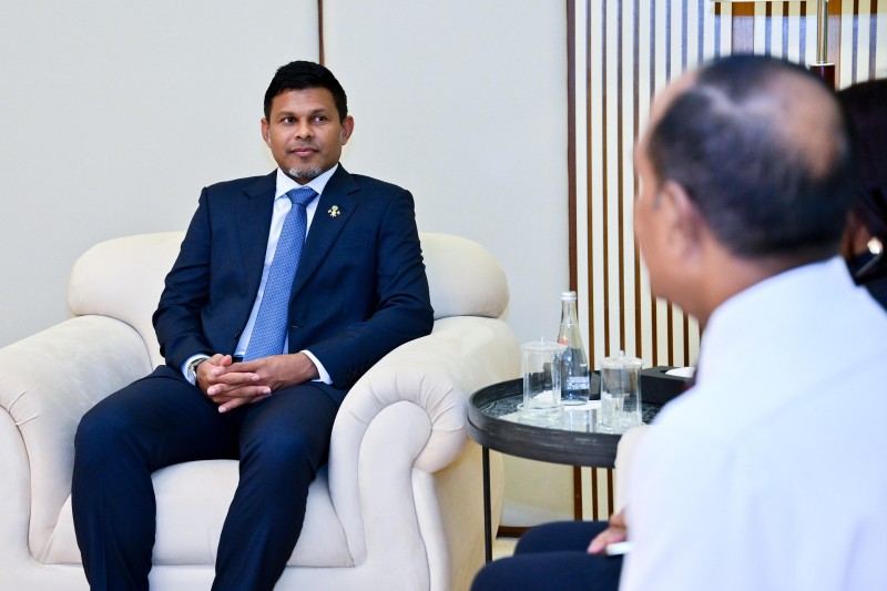 އދ ގެ އާންމު މަޖިލީހުގެ ބައްދަލުވުމަށް ނައިބު ރައީސް ނިއުޔޯކަށް