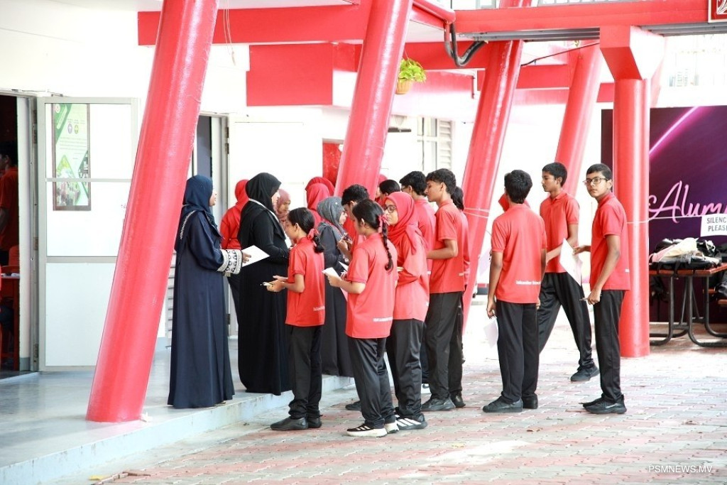 8000އަށްވުރެ ގިނަ ދަރިވަރުންނާއެކު އޯލެވެލް އިމްތިޙާނު ފަށައިފި