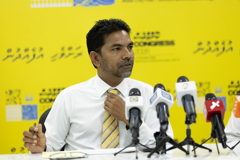 ކޮންގްރެސްގެ ތެރެއިން "ބޮޑު ބަދަލު" ގެނެވިއްޖެނަމަ ރައްޔިތުންގެ މަޖިލީހަށް ވެސް ބަދަލުތައް ގެނެވޭނެ: ޝިފާޒް