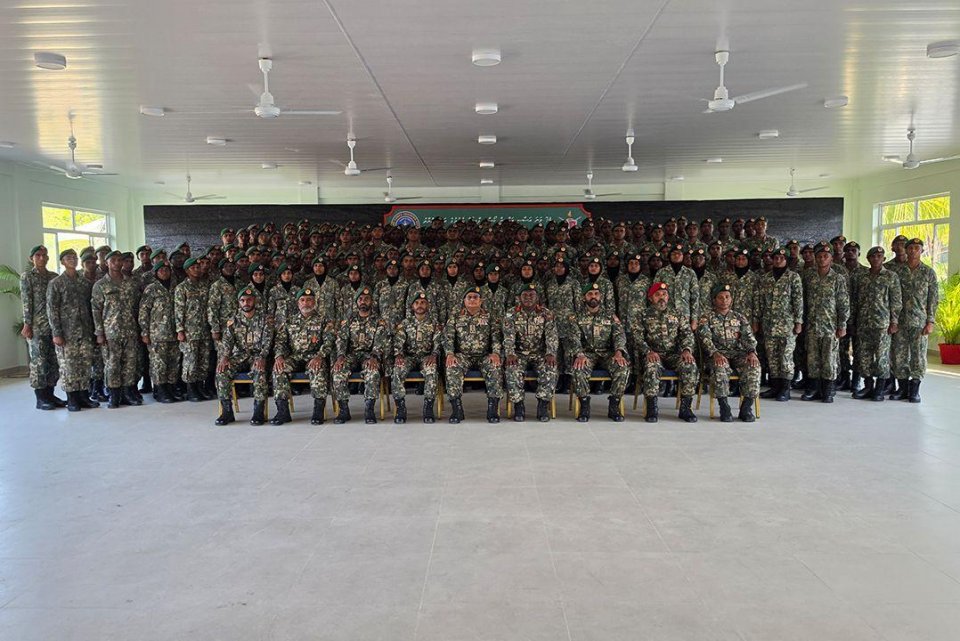 ސިފައިންގެ 74ވަނަ އަސާސީ ތަމްރީނު ކޯސް އިފުތިތާހުކޮށްފި