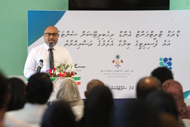 ޑުރަގު ފެތުރިފަ އޮތް މިންވަރަށް ބަލާއިރު، ދައުލަތެއްގެ ފަރާތުން އެންމެ އެކަށީގެންވާ މިންވަރަށް ޚިދުމަތް ފޯރުކޮށްނުދެވޭ: އިހުސާން