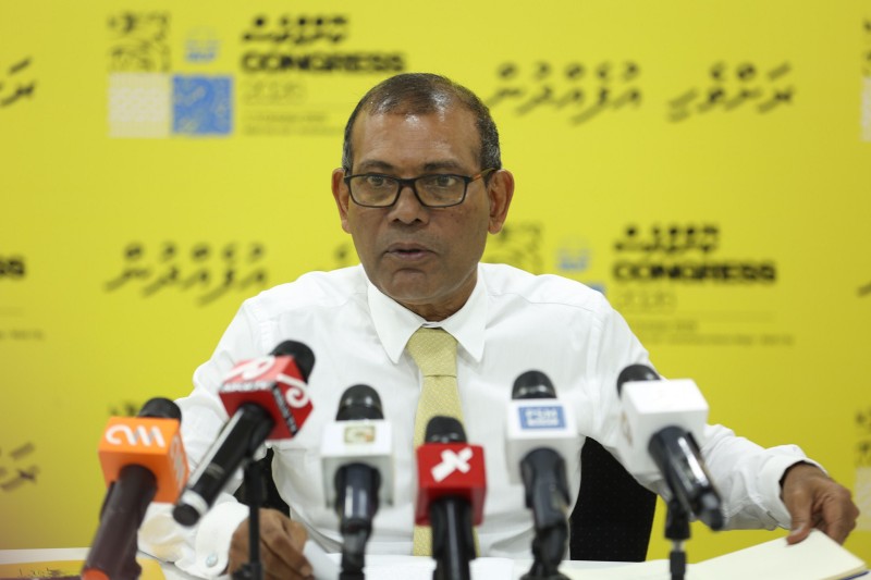 20 ބިލިއަނުގެ އިންވެސްޓްމެންޓާ ގުޅޭ ގޮތުން ނަޝީދު: "ހުރިހާ ފުރުސަތުތައް މާލެ ސަރަހައްދަށް ގެނައުމުން، ރަށްތައް ފަޅުވާނެ"