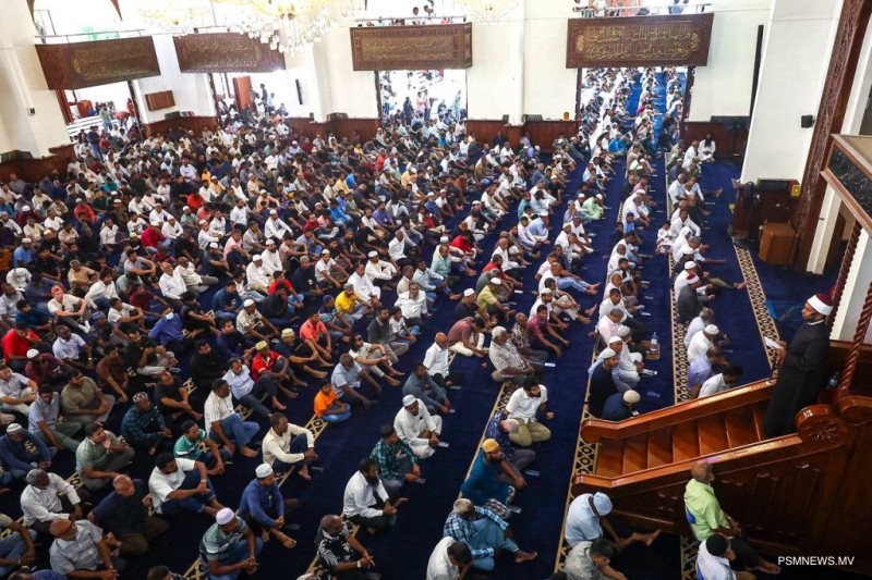 ދުނިޔެއާއި އާޚިރަތުގެ ބާއްޖަވެރިކަމުގެ އަސާސަކީ، ޞައްޙަ ޢަޤީދާ: ޚުޠުބާ