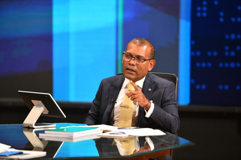 ‏ބޭރުގެ ޓުއަރ އޮޕަރޭޓަރުން މީރާގައި ރަޖިސްޓްރީކުރަން މަޖުބޫރުކުރުން: އެމީހުންގެ ސަރުކާރުގައި ފައިނޭންޝަލް ރެގިއުލޭޓަރުން ލޮބީކޮށްގެން ރާއްޖެއަށް ވަރަށް ބޮޑެތި ގެއްލުން ދެވިދާނެ: ރައީސް ނަޝީދު