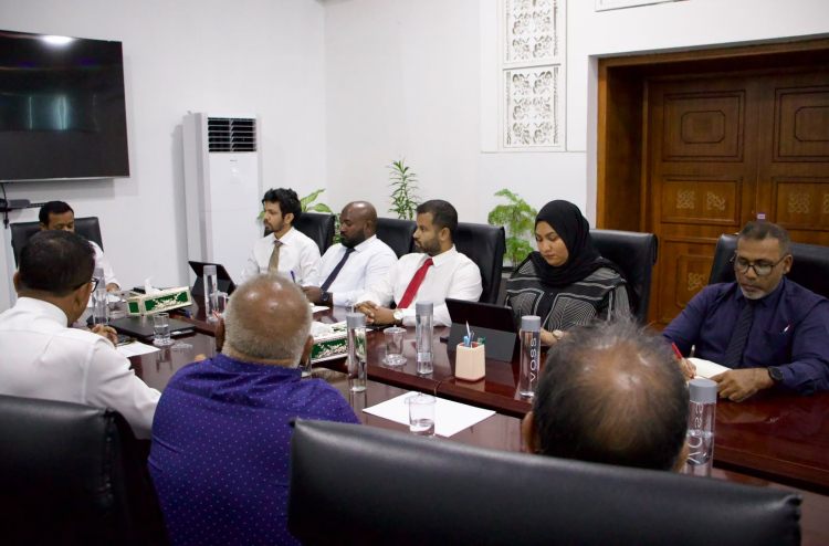 ހައުސިން މިނިސްޓްރީން 8 ސިވިލް އިންޖިނިއަރުން ހޯދަނީ