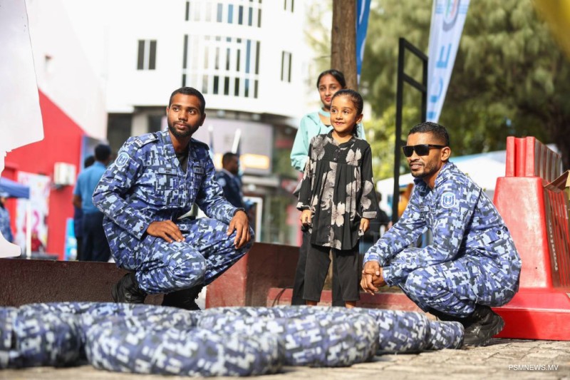 މޫސުން ގޯސްވުމުން ފުލުހުންގެ ކުޑަކުދިންގެ ހަވީރު ފަސްކޮށްފި