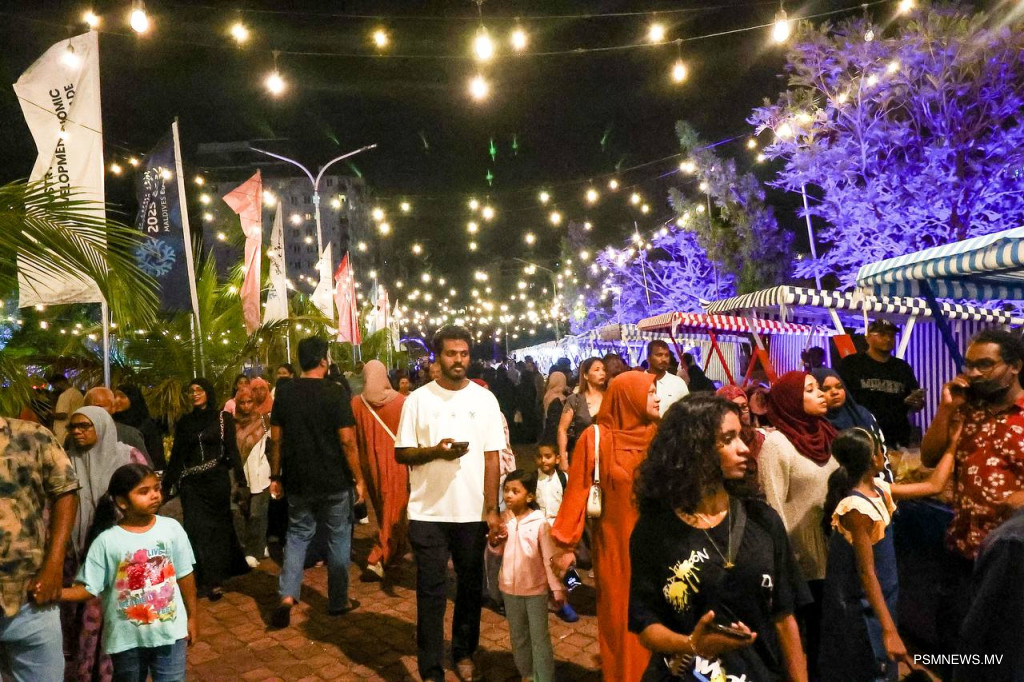 އުފެއްދުންތެރިކަމުގެ މަޢުރަޒަށް 6000 އަށްވުރެ ގިނަ އުފެއްދުން