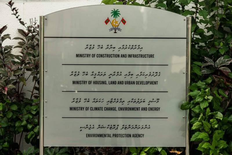 ހައުސިން މިނިސްޓްރީގެ ރަސްމީ ލިޔެކިޔުންތަކެއް އަޅާފައިވާ ލޮކަރުތަކެއް، އުސޫލުން ބޭރުން ހުޅުވި މައްސަލައެއް ފުލުހަށް