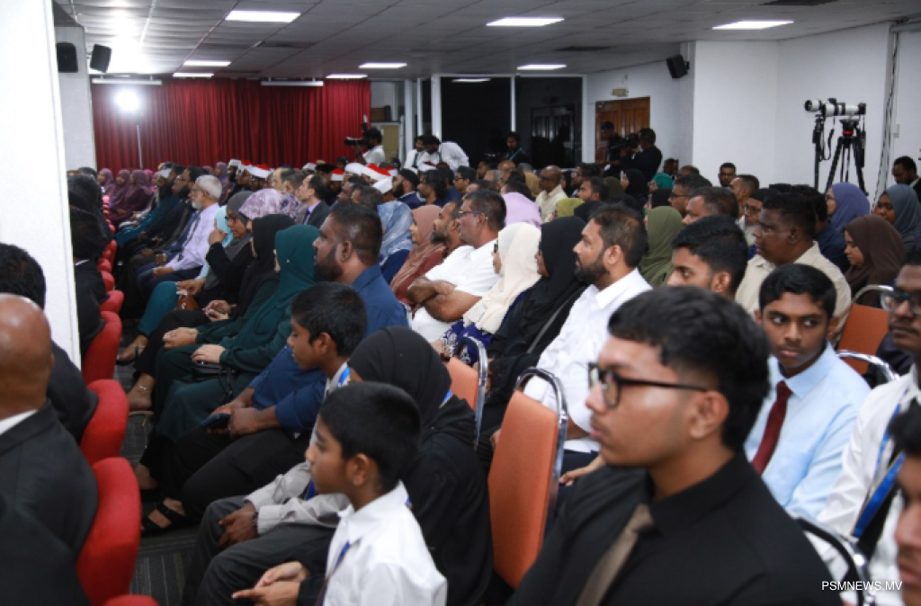 "ޤުރުއާނާބެހޭ ދާއިރާއިން މިހާރު ފެންނަނީ އުފާވެރި ދުވަސްތަކެއް"
