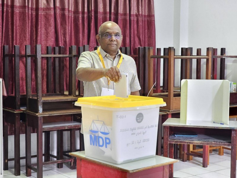 ސަންގެ ޕޯލް އެމްޑީޕީގެ ކުރީގެ ރައީސް ޝާހިދު ކާމިޔާބުކުރައްވައިފި