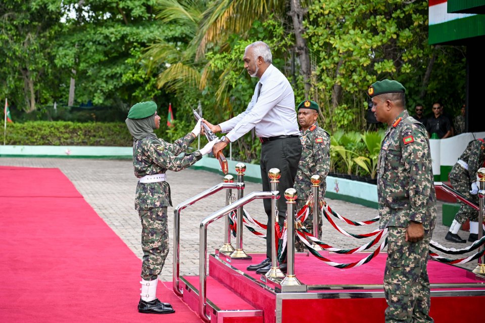 ދިވެހި ވަތަނީ ހިދުމަތުގެ ކުރިމަގު ފެންނަނީ ވަރަށް އުޖާލާކޮށް: ރައީސް