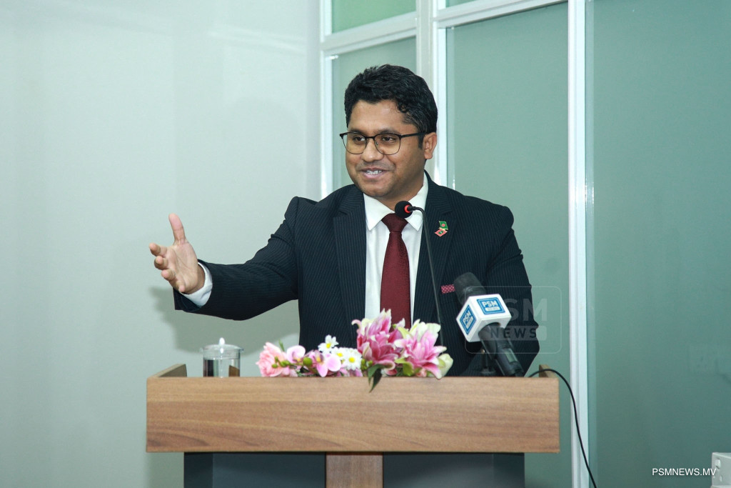 ބަންގްލަދޭޝްއިން ހަދިޔާކުރާ ގަސްތައް މުޑުވައްކުރަން މިއާންޒް ކޮލެޖަށް
