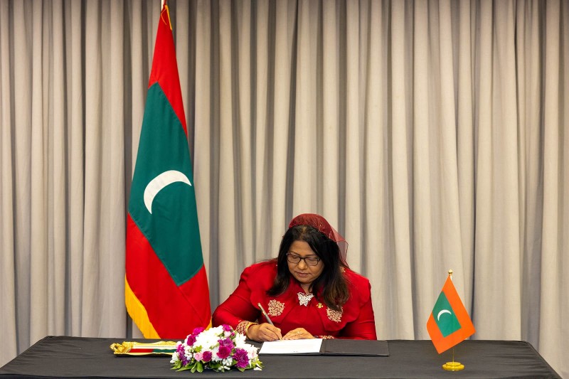 ކުޑަކުދިންގެ ހައްގުތައް ރައްކާތެރިކުރުމަށް މުހިންމު ފިޔަވަޅެއް؛ ބޮގޯޓާ ކޯލް ޓު އެކްޝަން ގަރާރުގައި ރާއްޖެއިން ސޮއިކޮށްފި