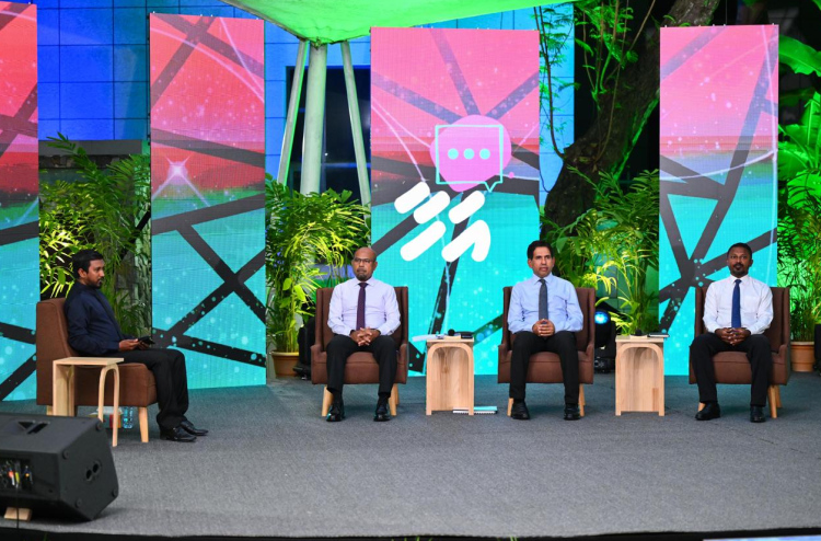 މާލެ އާއި ހުޅުމާލެއާ ދެމެދު ދަތުރުކުރާ "ސްކޫލް ފްރެންޑްލީ" ބަސްތަކެއް ތައާރަފުކުރަނީ
