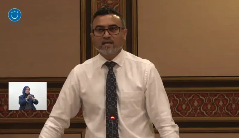 ރާއްޖެ ސައްތައިންސައްތަ މުސްލިމް ގައުމެއްގެ ގޮތުގައި އޮތީ ބޭރު މީހުންނަށް ދާއިމީކޮށް ވަޒަންވެރިވުމުގެ ފުރުސަތު ނުދިނުމުން: މެންބަރު ނާޒިލް