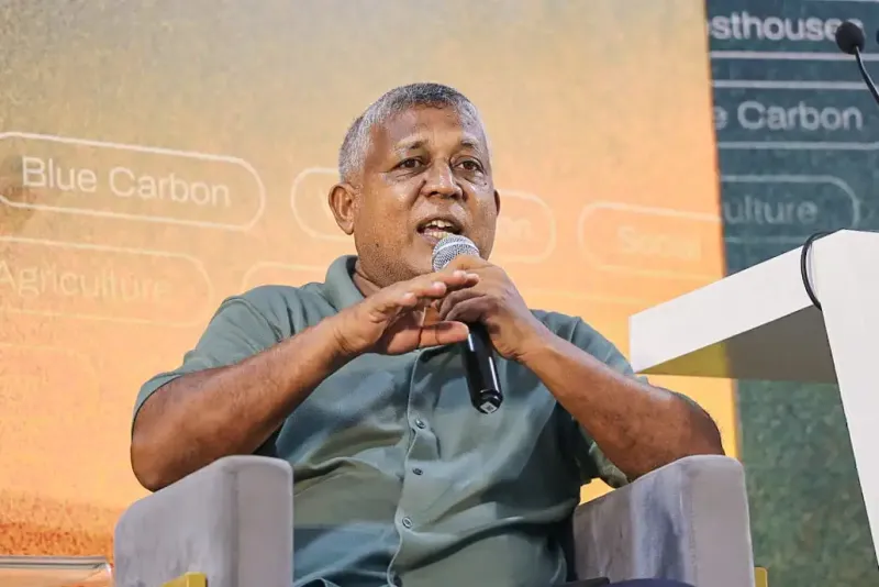 މޫސުމަށް އަންނަ ބަދަލުތަކާއި ގުޅޭ ގޮތުން ވަކާލާތު ކުރުމުގައި ދިވެހިރާއްޖެ އޮތީ ވަރަށް ކުރީގައި، ނަމަވެސް އެކަން ކޮށްގެން ފައިސާއެއް ނުލިބޭ: އަސްލަމް