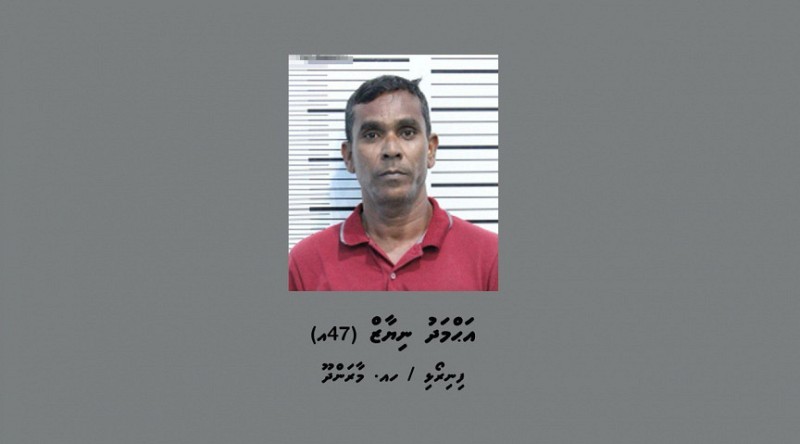 ދަތްދަގަނޑަކުން ފޯނު ފިހާރަ ފަޅާލައި 24 ފޯނު ވަގަށް ނެގި މީހާ ޖަލަށް