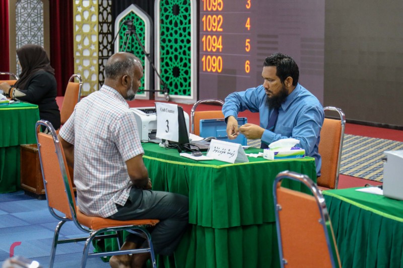 މި އަހަރުގެ 9 މަސްދުވަހުގެ ތެރޭގައި ޒަކާތު ފަންޑަށް 109 މިލިއަނަށްވުރެ ގިނަ ރުފިޔާ ލިބި، ރެކޯޑު މިންވަރަކަށް އިތުރުވެއްޖެ