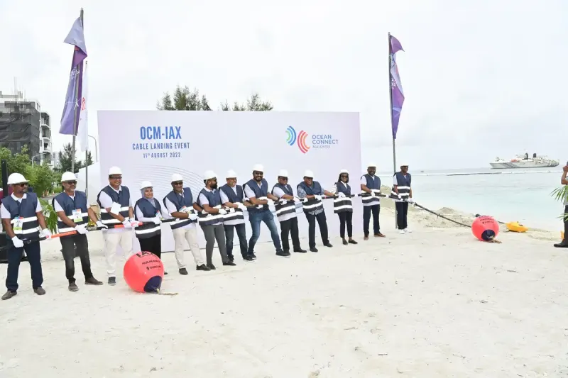 ސަބްމެރިން ކޭބަލް މަޝްރޫއު ހުއްޓުމަކަށް: މުއިއްޒުގެ ނާގާބިލު ސަރުކާރުން ޑިޖިޓަލައިޒޭޝަނާއި ޒަމާނީ ތަރައްގީގެ ވާހަކަދެއްކުން ހުއްޓާލުމަށް ގޮވާލައިފި